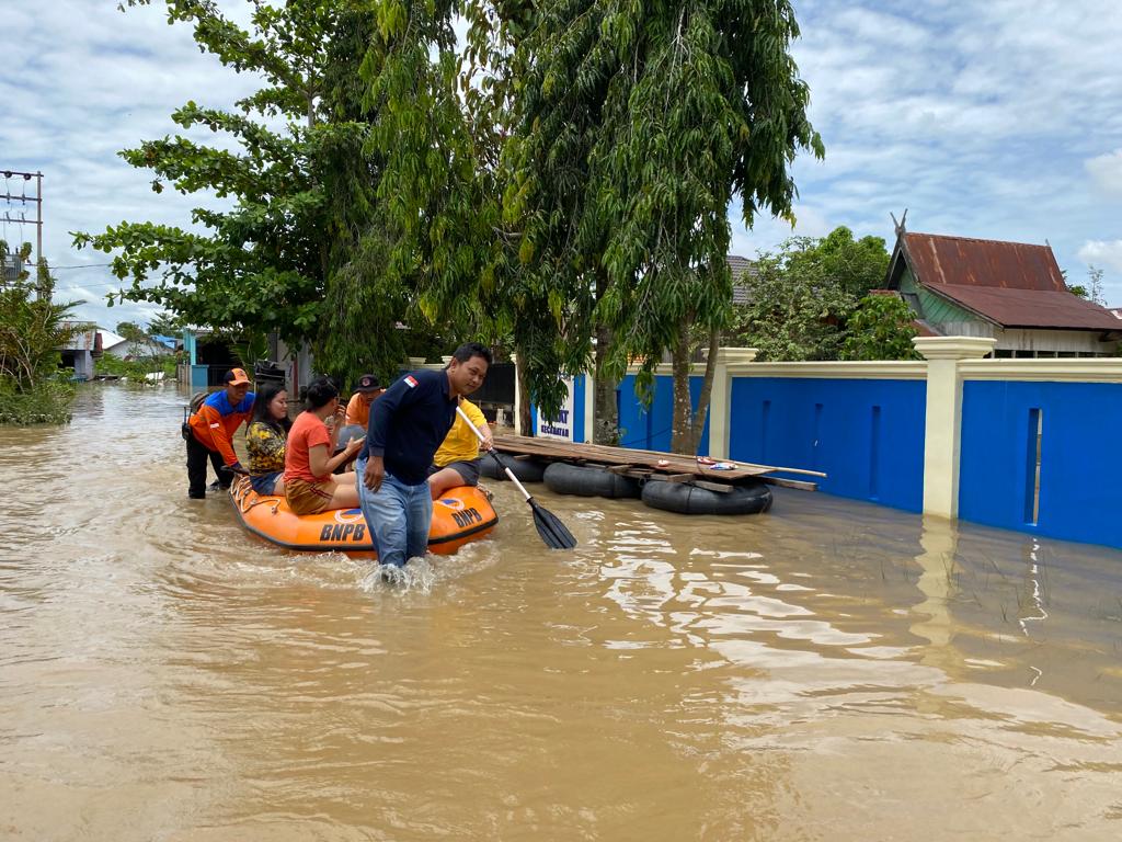[UPDATE]: Banjir Kapuas Meluas, Sebanyak 4.166 Rumah Terendam